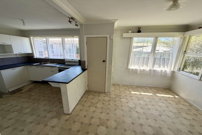 Photo of property in 1 Whakauru Street, Tokoroa, 3420