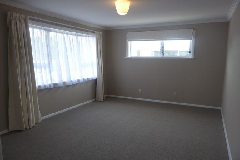 Photo of property in 1085 Fergusson Drive, Clouston Park, Upper Hutt, 5018