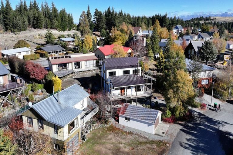 Photo of property in 28 Scott Street, Lake Tekapo, 7999