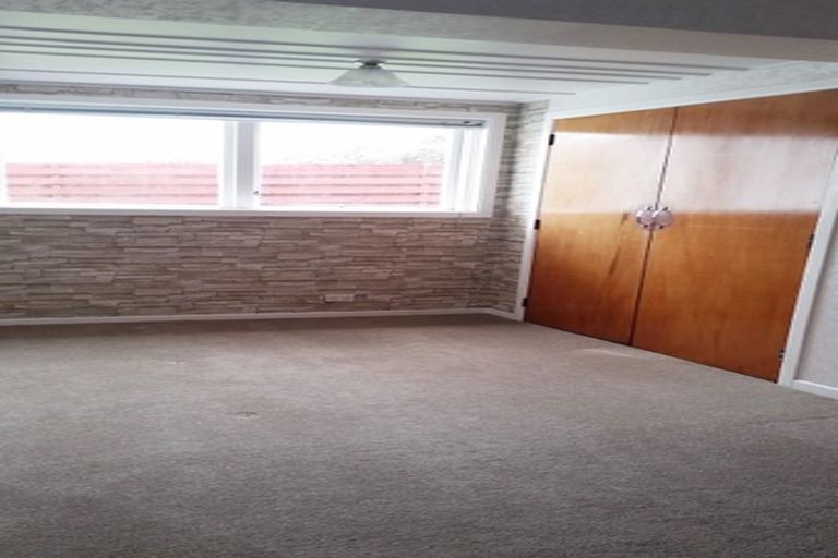 Photo of property in 25 The Crest, Sunnyhills, Auckland, 2010