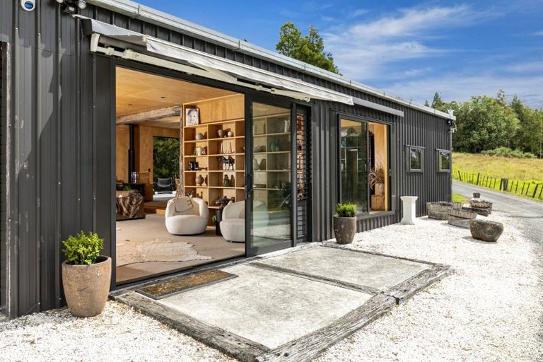 Photo of property in 109 Blackbridge Road, Dairy Flat, Albany, 0794