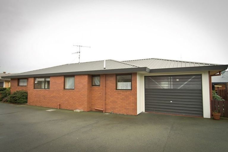 Photo of property in 4/93 Avenue Road, West End, Timaru, 7910