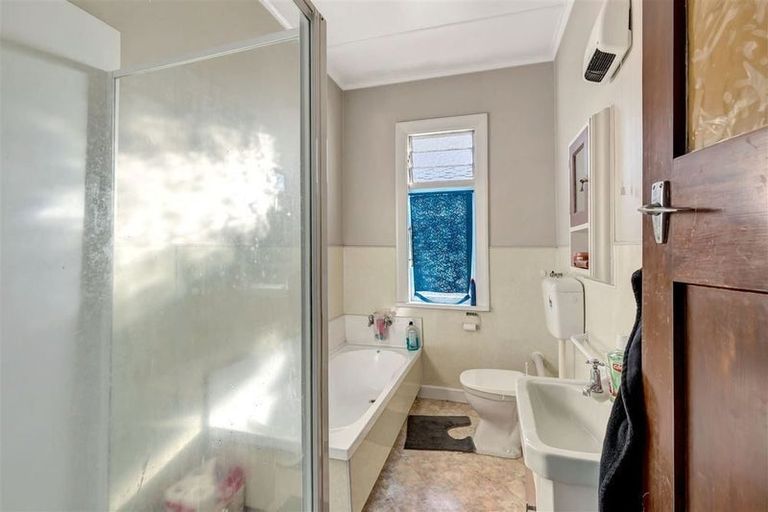 Photo of property in 48 North Avon Road, Richmond, Christchurch, 8013