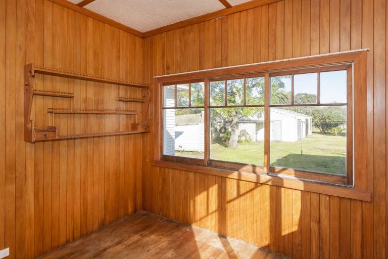 Photo of property in 14 De Lautour Road, Kaiti, Gisborne, 4010