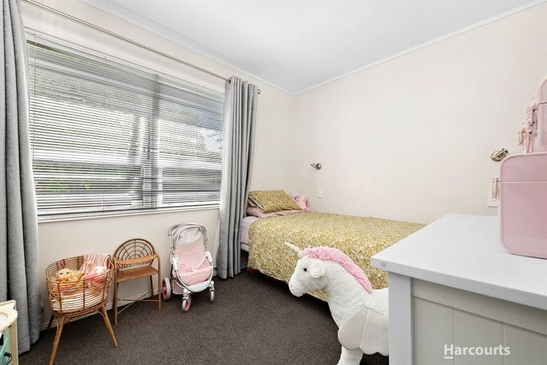 Photo of property in 2/386 Great South Road, Opaheke, Papakura, 2113