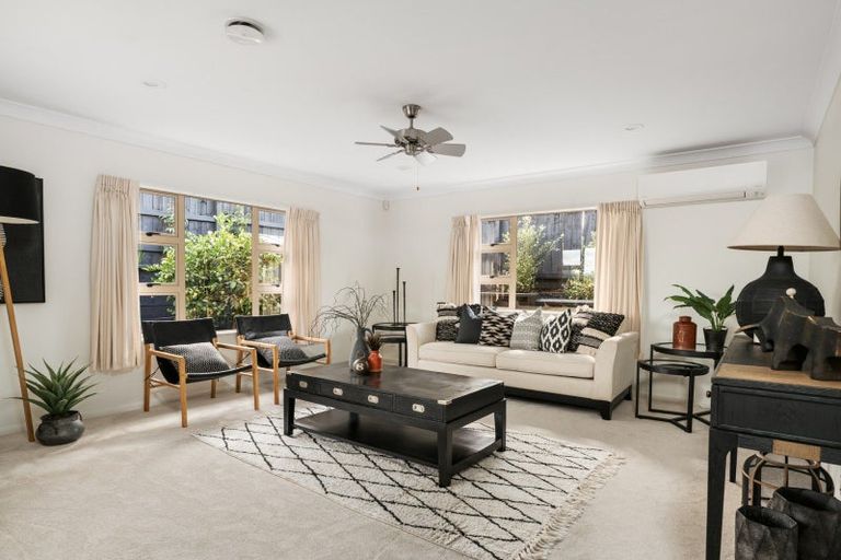 Photo of property in 33 Ranfurly Terrace, Pyes Pa, Tauranga, 3112