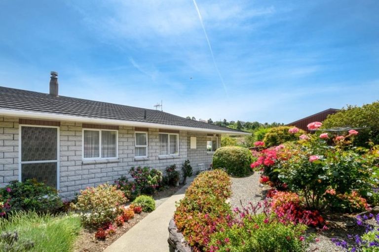 Photo of property in 81 Arapiki Road, Stoke, Nelson, 7011