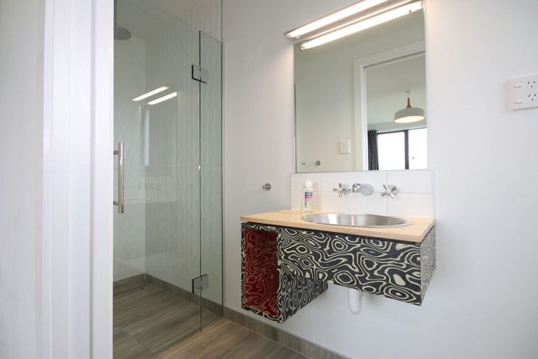 Photo of property in 84 Mair Road, Curio Bay, Tokanui, 9884