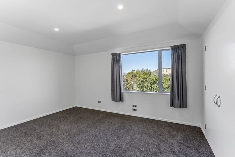 Photo of property in 94a Packe Street, Edgeware, Christchurch, 8013