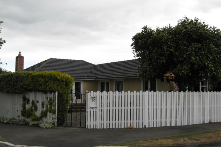 Photo of property in 30 Dunster Street, Burnside, Christchurch, 8053