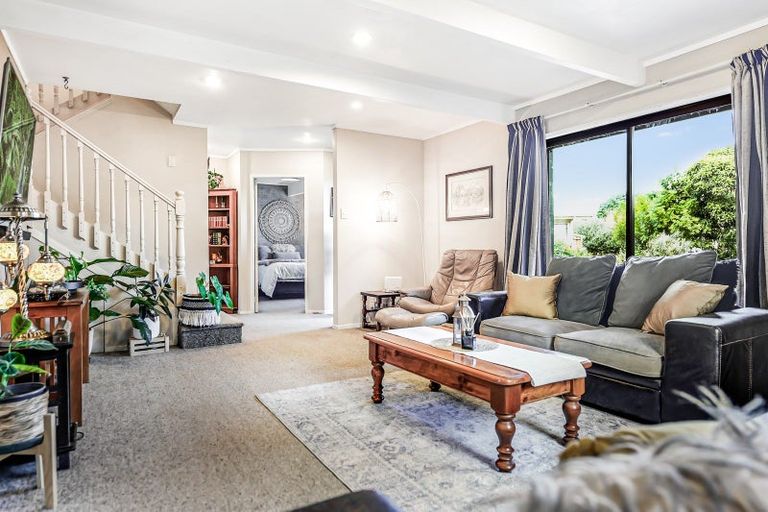 Photo of property in 10 Colquhoun Place, Dinsdale, Hamilton, 3204