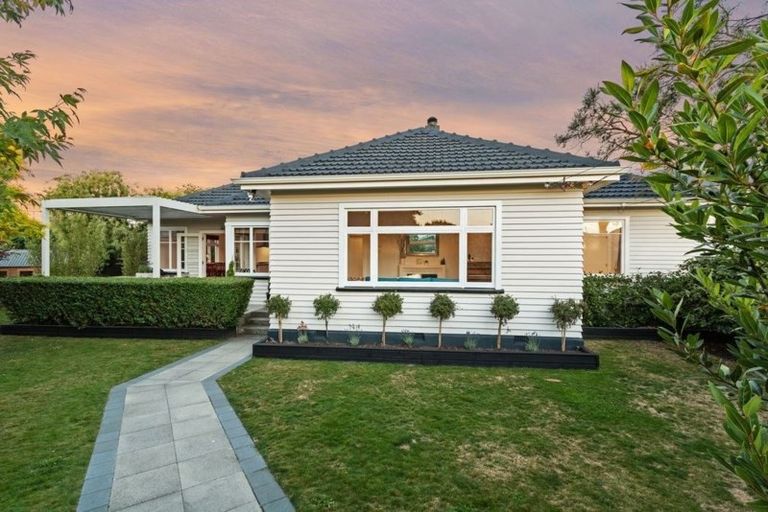 Photo of property in 22a Browns Road, St Albans, Christchurch, 8014