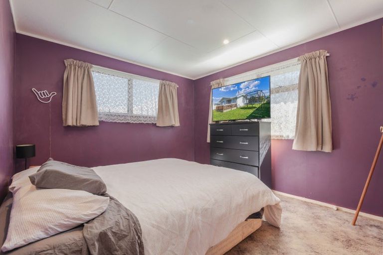 Photo of property in 5 Chatsworth Place, Highbury, Palmerston North, 4412