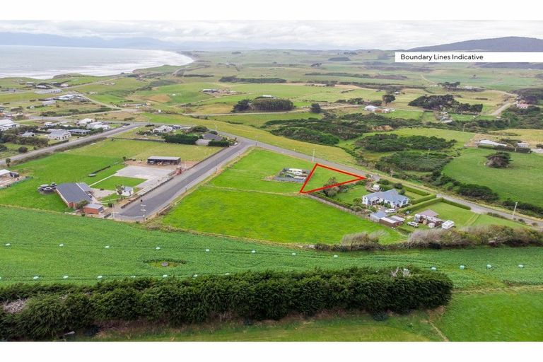 Photo of property in 62 Dover Street, Orepuki, Riverton, 9881