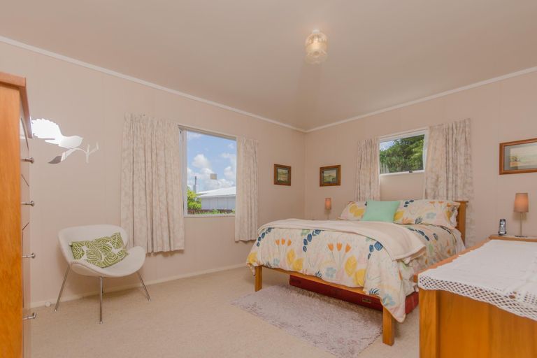 Photo of property in 3/91 Lynwood Road, New Lynn, Auckland, 0600