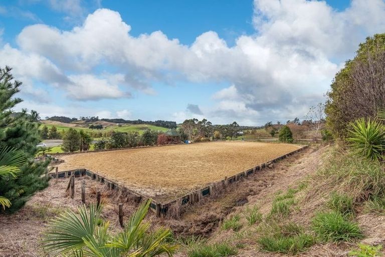 Photo of property in 25 Hull Road, Waitoki, Kaukapakapa, 0871