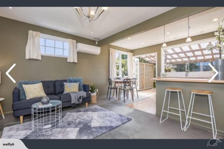 Photo of property in 9 Laburnum Grove, Maungaraki, Lower Hutt, 5010