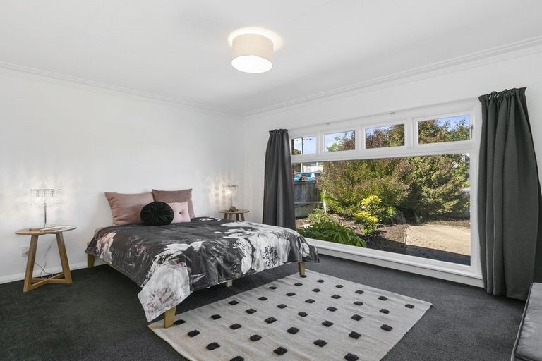 Photo of property in 43 Duckworth Street, Andersons Bay, Dunedin, 9013