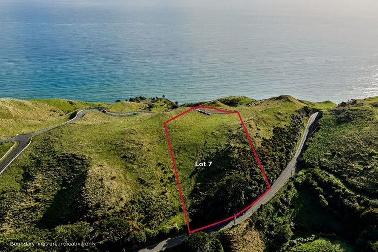 Photo of property in 1275 Paekakariki Hill Road, Paekakariki Hill, Porirua, 5381
