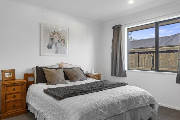 Photo of property in 25 Wineberry Avenue, Amberley, 7410