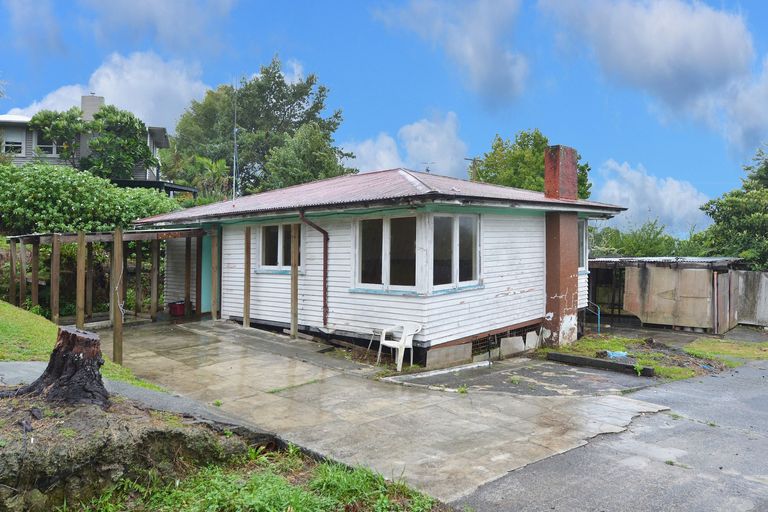 Photo of property in 2a Hilltop Avenue, Morningside, Whangarei, 0110