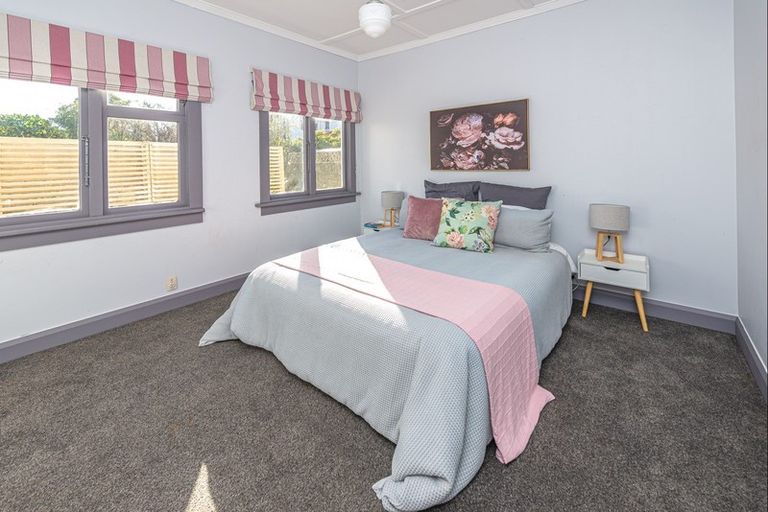 Photo of property in 68 Oakland Avenue, Saint Johns Hill, Whanganui, 4500