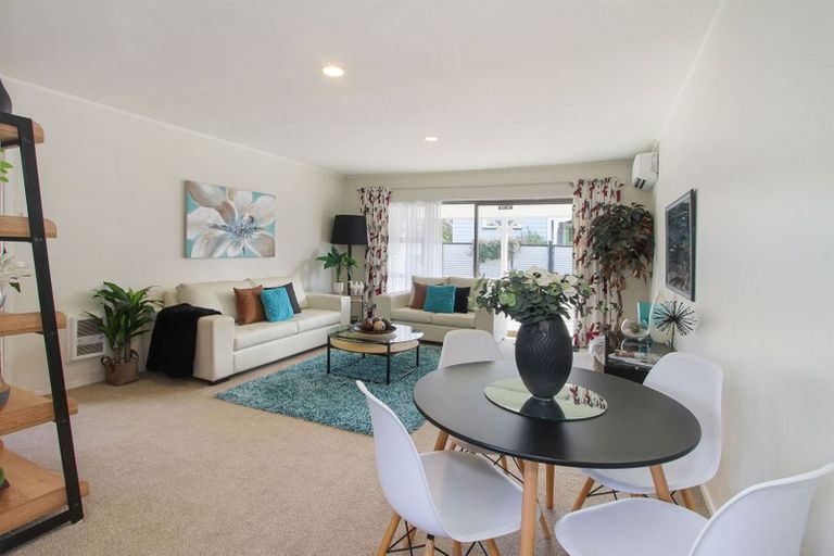 Photo of property in 1/8 Gibson Road, Tuakau, 2121