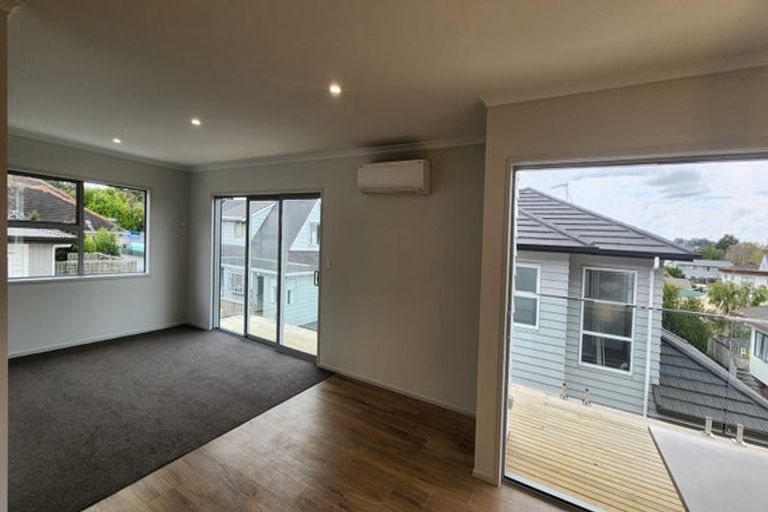 Photo of property in 1 Danden Way, Pukekohe, 2120