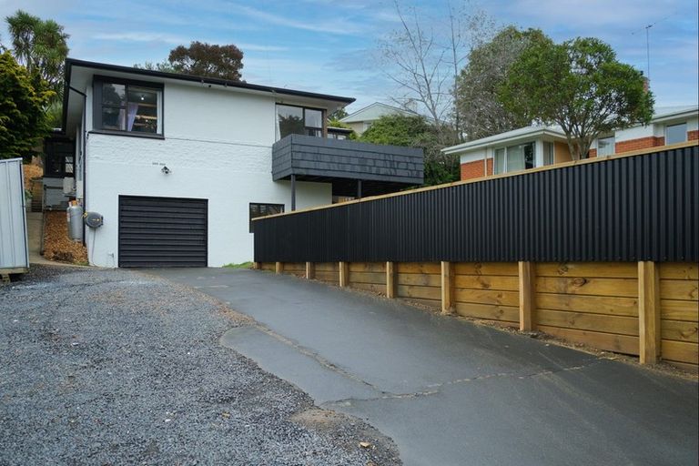 Photo of property in 23 Centennial Avenue, Helensburgh, Dunedin, 9010
