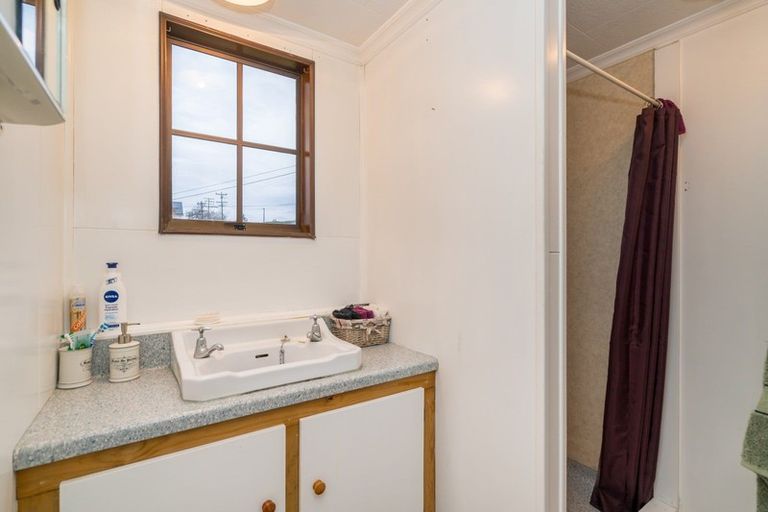 Photo of property in 15 Harrington Street, Lawrence, 9532