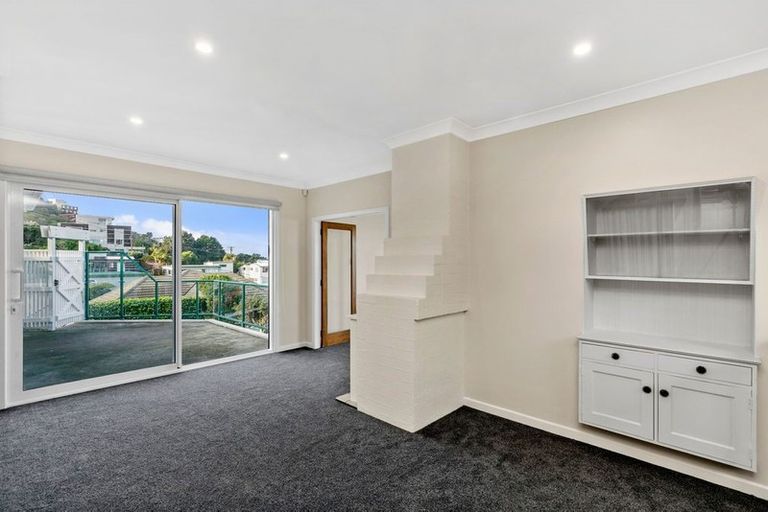 Photo of property in 77 Rangoon Street, Khandallah, Wellington, 6035