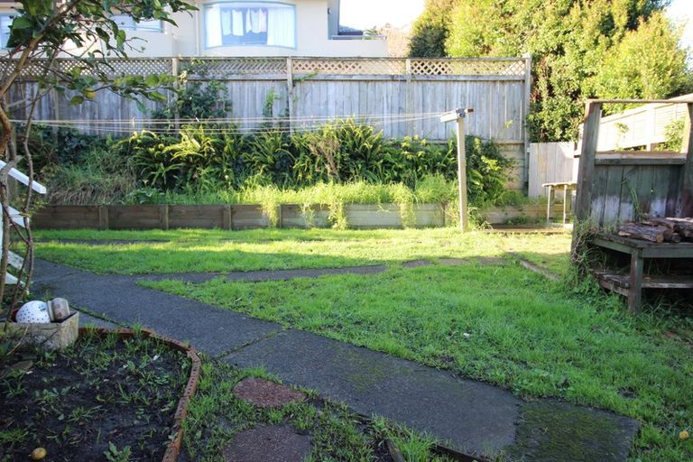 Photo of property in 1/51a Northboro Road, Belmont, Auckland, 0622
