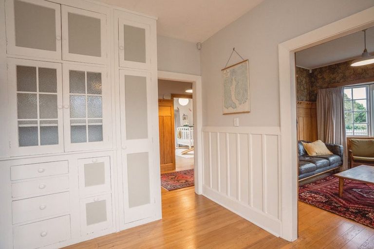 Photo of property in 58 Opawa Road, Waltham, Christchurch, 8023