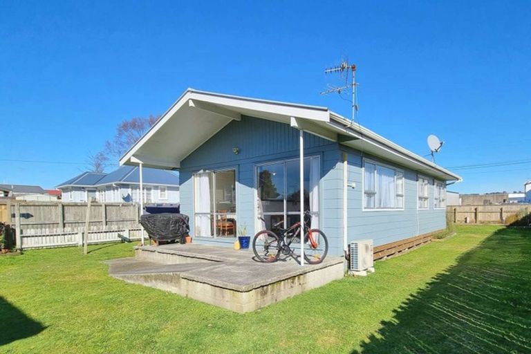 Photo of property in 18a Monokia Street, Fairy Springs, Rotorua, 3015
