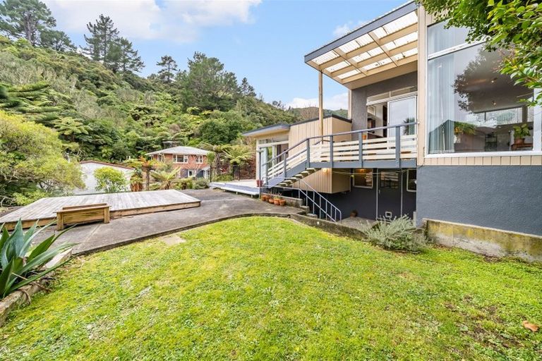 Photo of property in 81 Kamahi Street, Stokes Valley, Lower Hutt, 5019