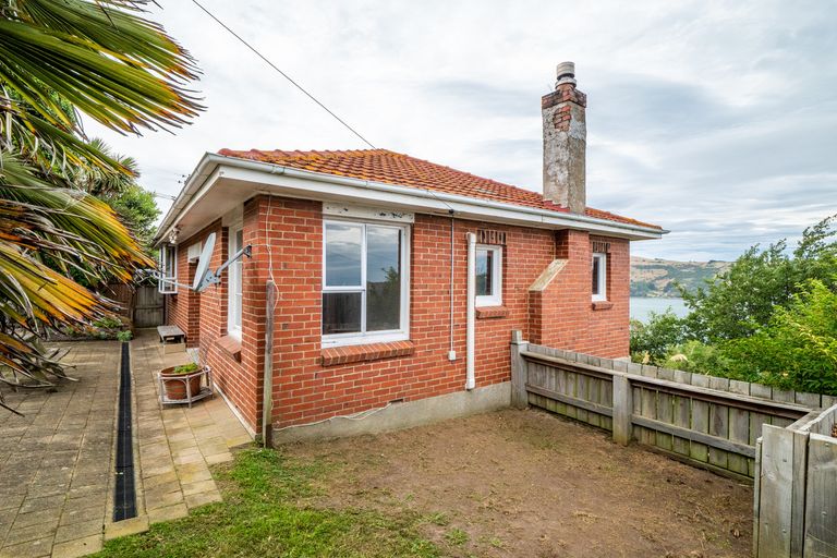 Photo of property in 46 Kauri Street, Ravensbourne, Dunedin, 9022