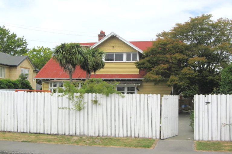 Photo of property in 76 Knowles Street, St Albans, Christchurch, 8052