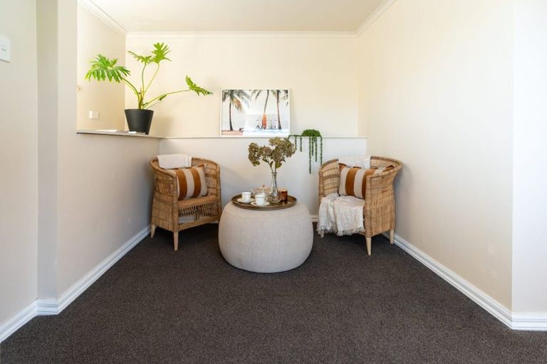 Photo of property in 58 Fairview Crescent, Kelburn, Wellington, 6012