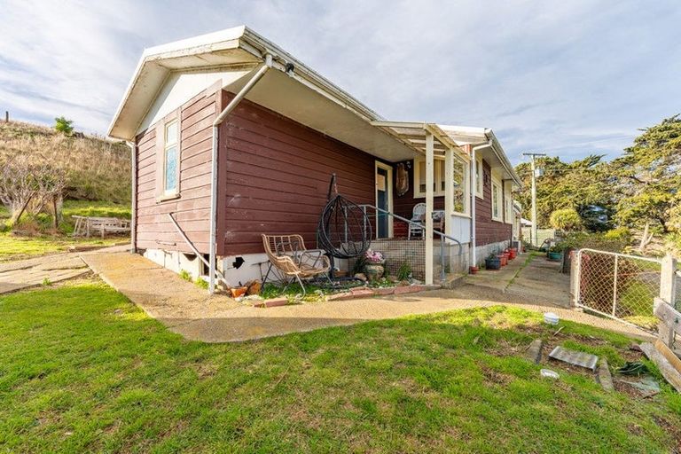 Photo of property in 25 Te Karita Road, Moeraki, Palmerston, 9482