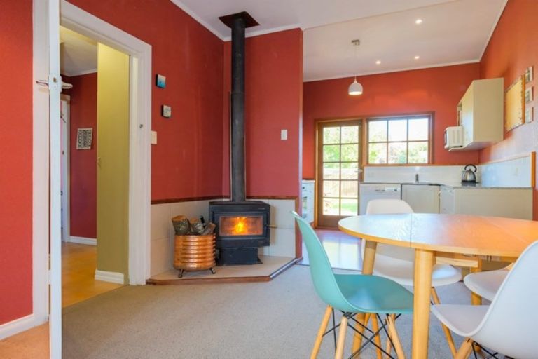 Photo of property in 43 Helena Street, Forbury, Dunedin, 9012