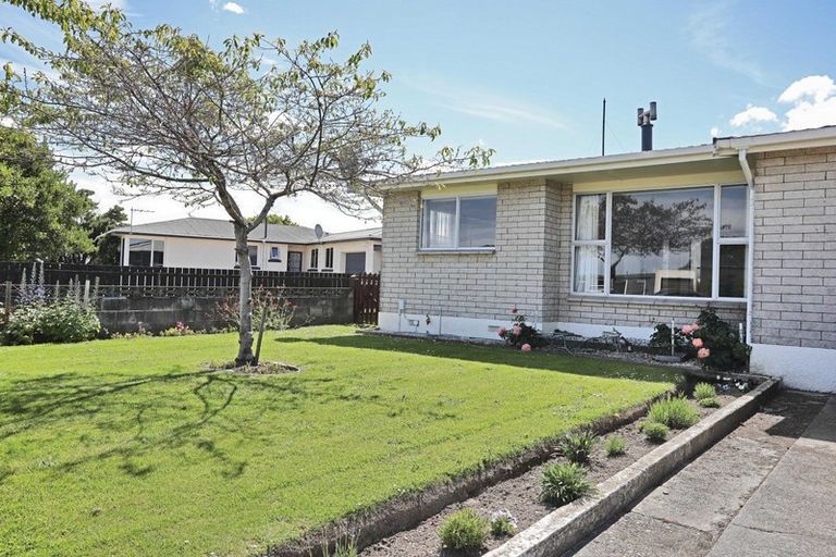 Photo of property in 680 Tweed Street, Newfield, Invercargill, 9812