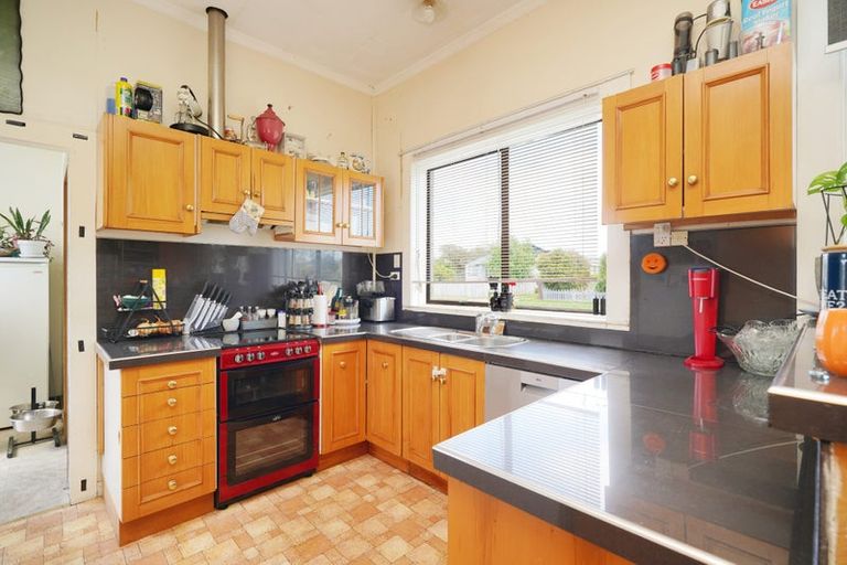 Photo of property in 166 Princes Street, Strathern, Invercargill, 9812