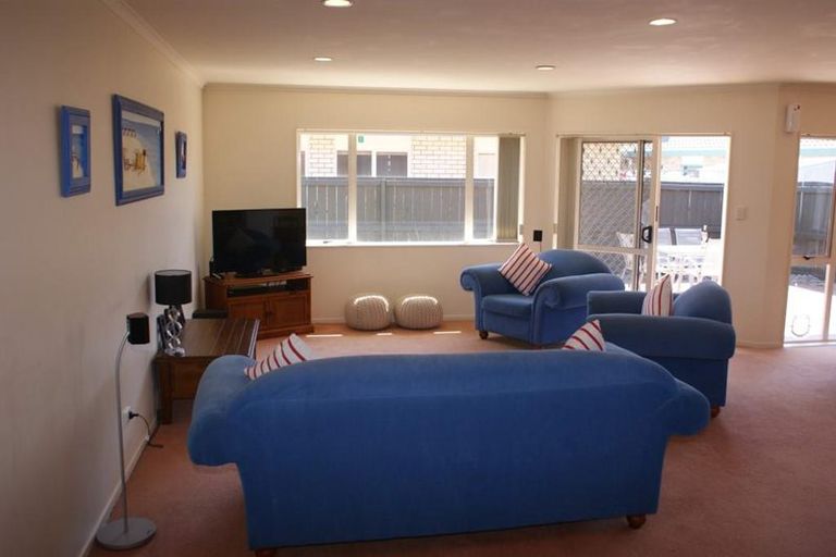 Photo of property in 683 Gloucester Road, Papamoa Beach, Papamoa, 3118