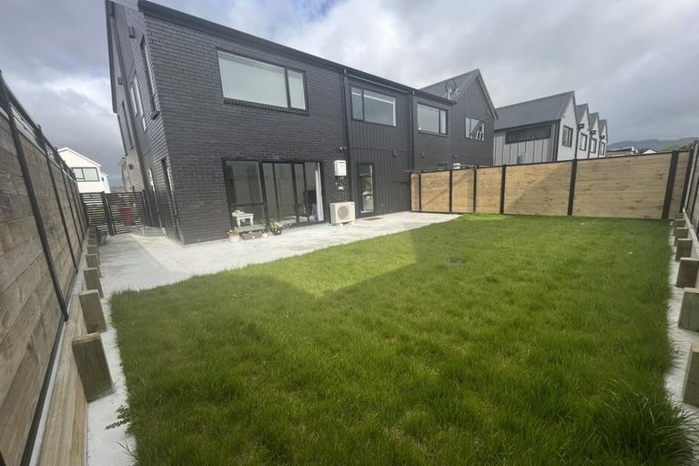 Photo of property in 11 Betty Boyes Street, Wallaceville, Upper Hutt, 5018