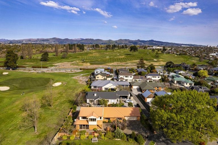 Photo of property in 7 Oakmont Green, Shirley, Christchurch, 8061