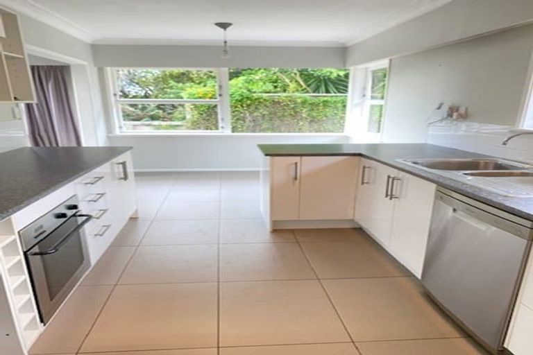 Photo of property in 597 Whangaparaoa Road, Stanmore Bay, Whangaparaoa, 0932