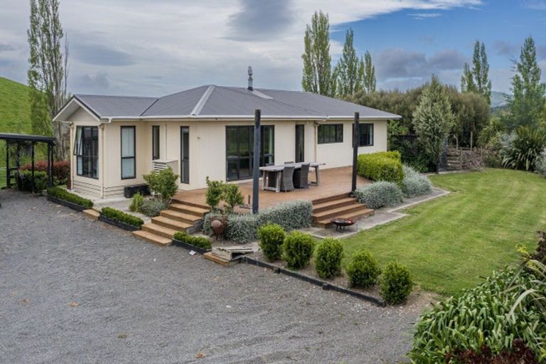 Photo of property in 529 Wallingford Road, Wanstead, Waipukurau, 4282