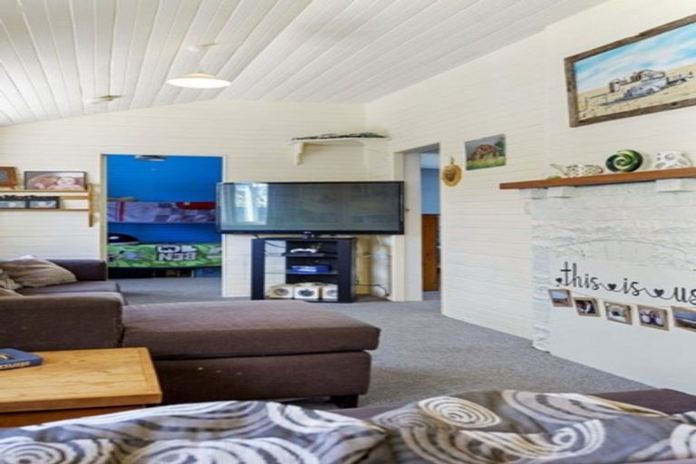 Photo of property in 2 Penfold Square, Leithfield, 7481