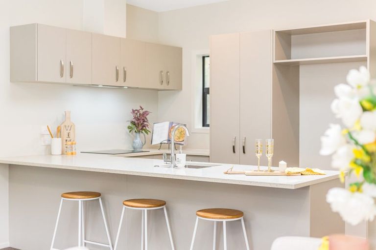 Photo of property in 4 Tradewinds Drive, Whitby, Porirua, 5024