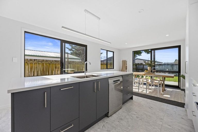 Photo of property in 21a Park Road, Katikati, 3129